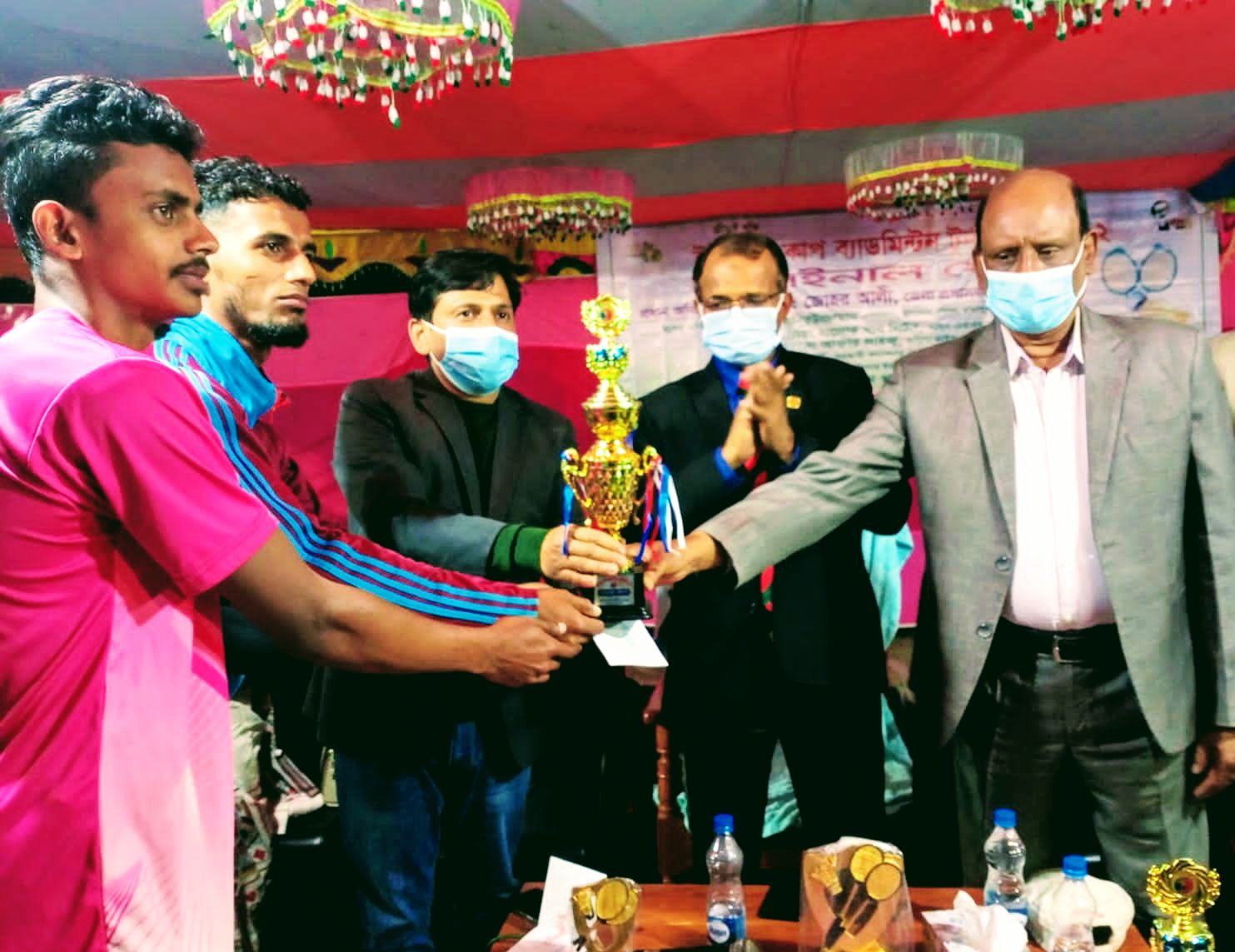 রাজাপুরে ইউএনও কাপ এর ফাইনাল অনুষ্ঠিত