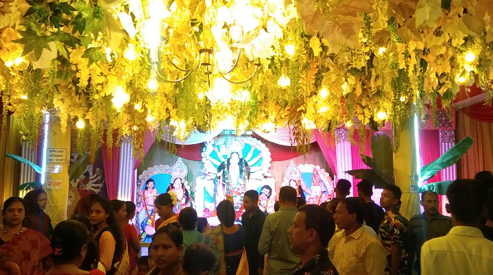 আজ শুভ বিজয়া দশমী কৈলাসে ফিরে যাবে দেবী