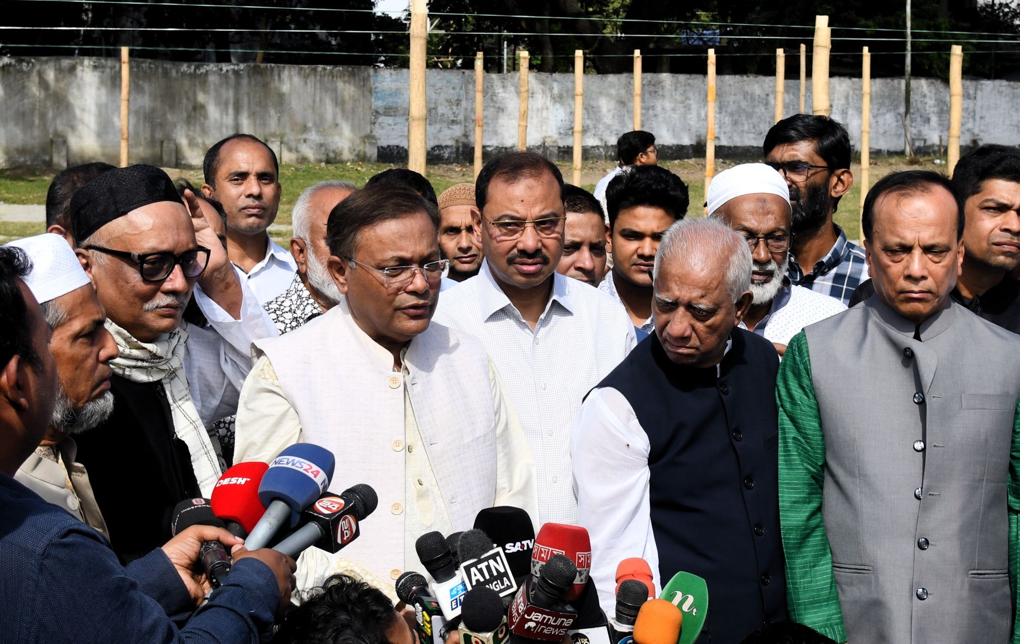 হাওয়া ভবনের বড় চোর ও সন্ত্রাসীদের হাতে দেশ তুলে দেয়া যাবে না : তথ্যমন্ত্রী