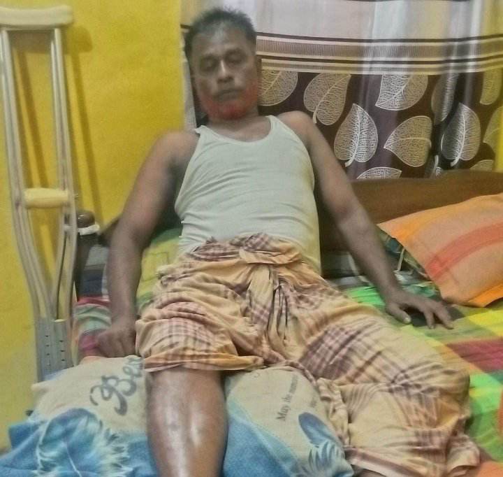অসুস্থ্ সাবেক ফুটবলার শফির পাশে চট্রগ্রাম ফুটবল খেলোয়াড় সমিতি