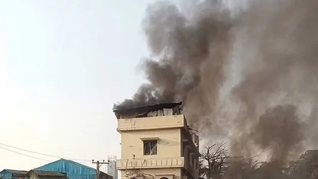 সীতাকুণ্ডে অক্সিজেন প্ল্যান্টে বিস্ফোরণে ৫ জনের করুণ মৃত্যু