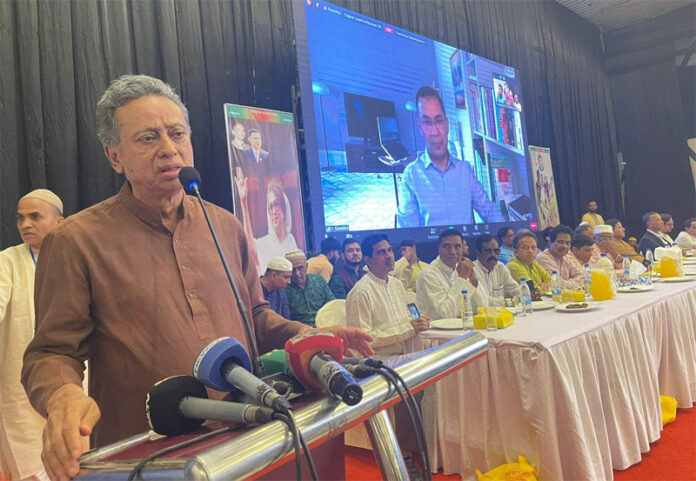 বর্তমান সরকার কঠিন সময় পার করছে – আমীর খসরু মাহমুদ চৌধুরী