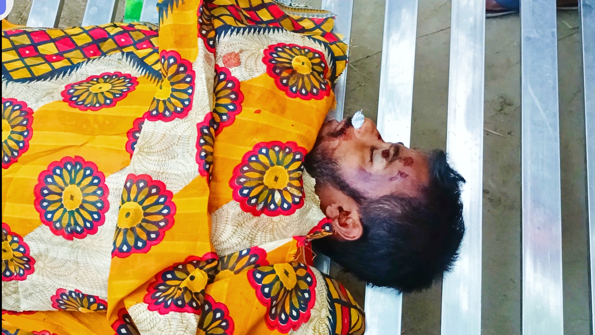 যশোরের শার্শায় ট্রেনে কাটা পড়ে বাক প্রতিবন্ধি যুবক নিহত