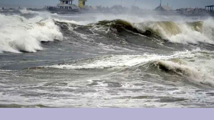 ঘূর্ণিঝড় মোখা : বেড়িবাঁধ না থাকায় দুশ্চিন্তায় বাসিন্দারা