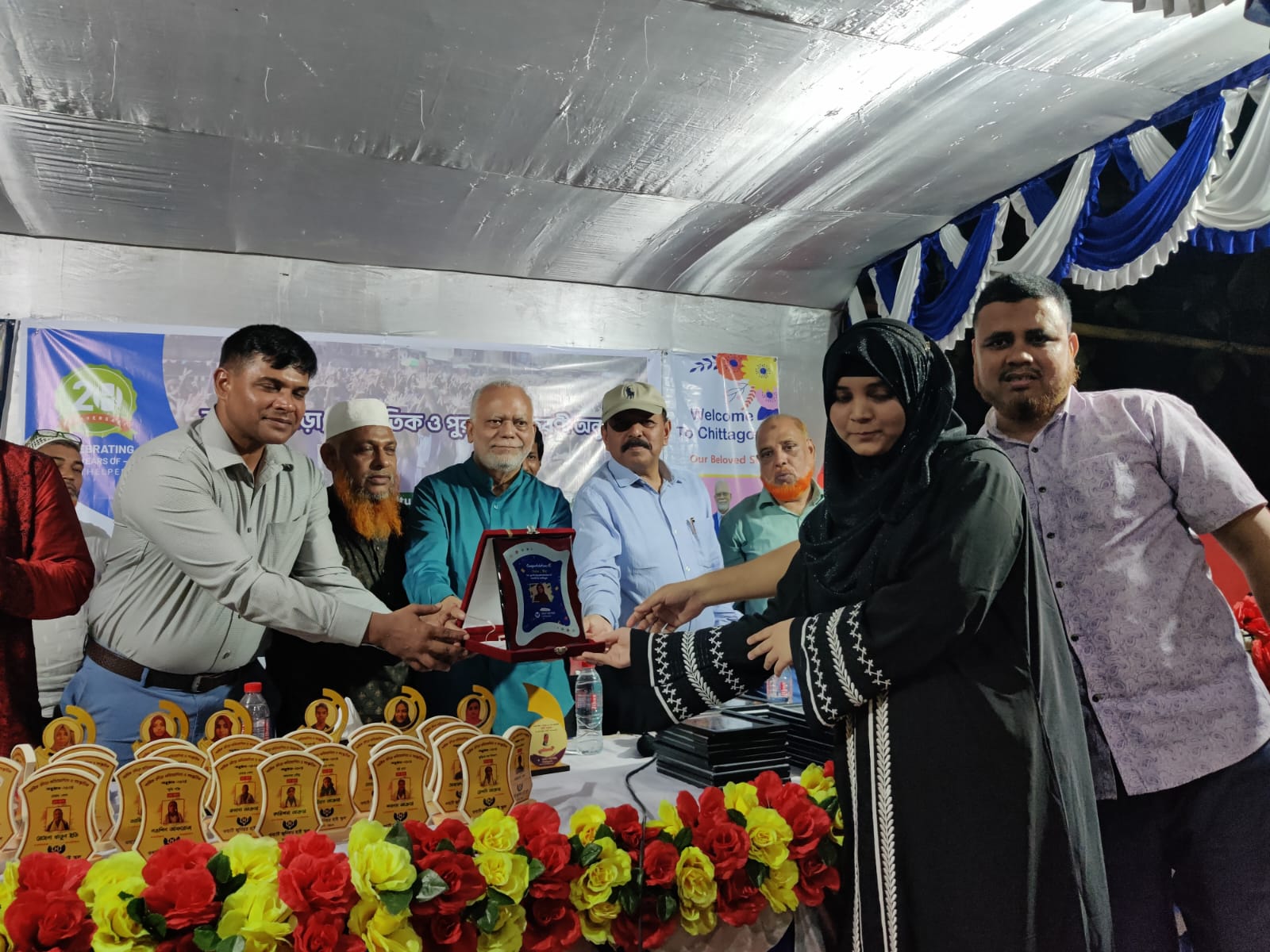 স্মরণীয় মানুষ হতে সৃজনশীল গুণাবলী থাকতে হবে ওব্যাটের পুরস্কার বিতরণী অনুষ্ঠানে বক্তারা