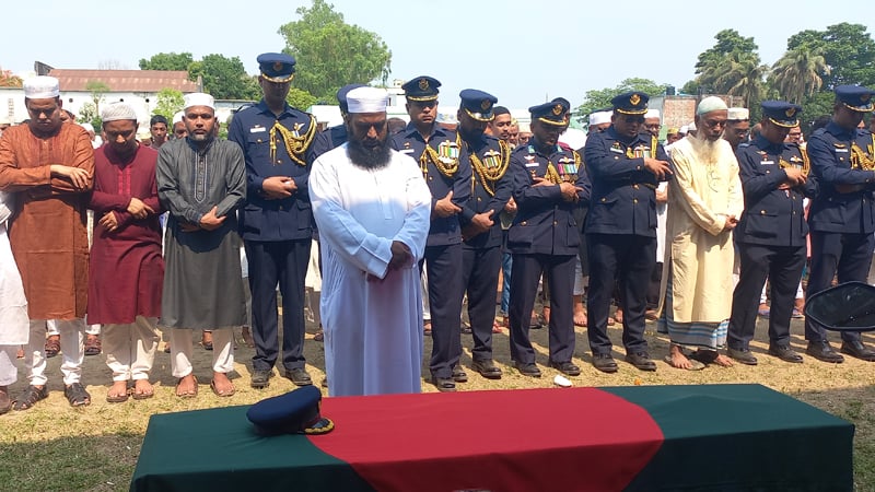 মানিকগঞ্জে আসিম জাওয়াদের জানাজায় হাজারো মানুষ