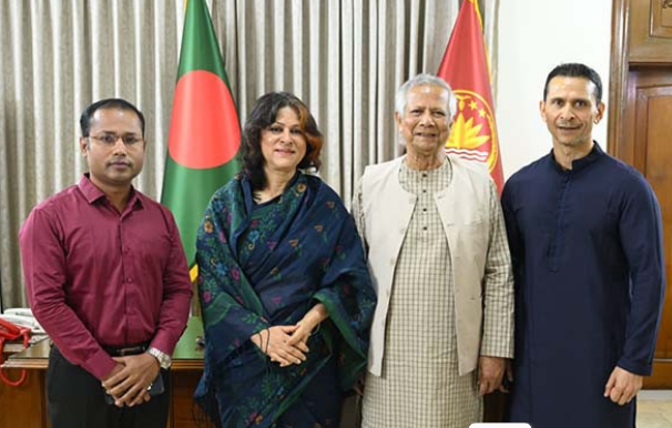 প্রধান উপদেষ্টার সঙ্গে তাজউদ্দিন পরিবারের সৌজন্য সাক্ষাৎ