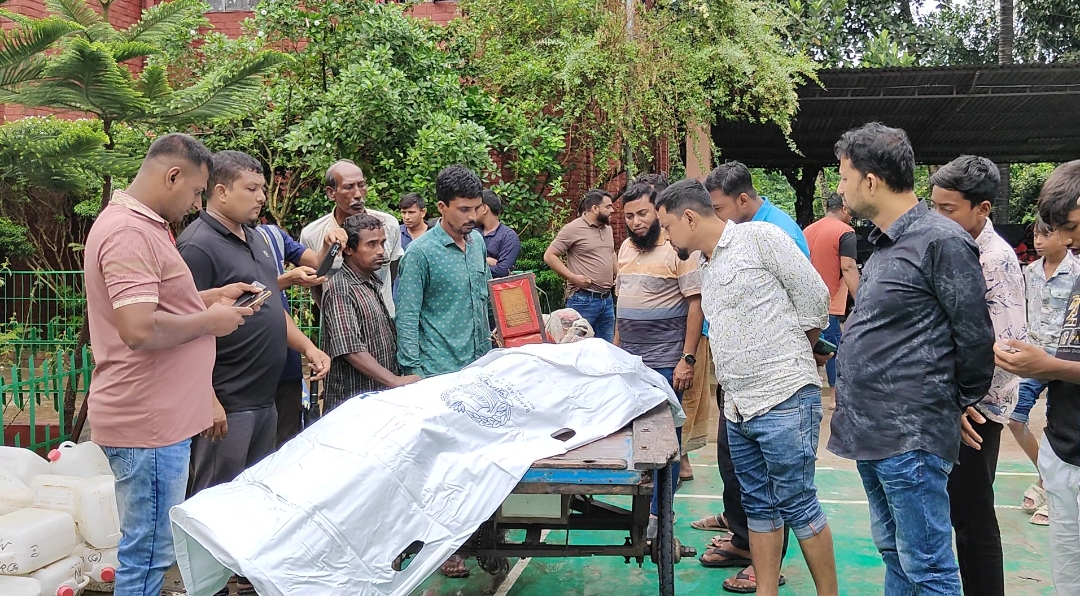 শার্শায় ডোবা থেকে যুবকের লাশ উদ্ধার 